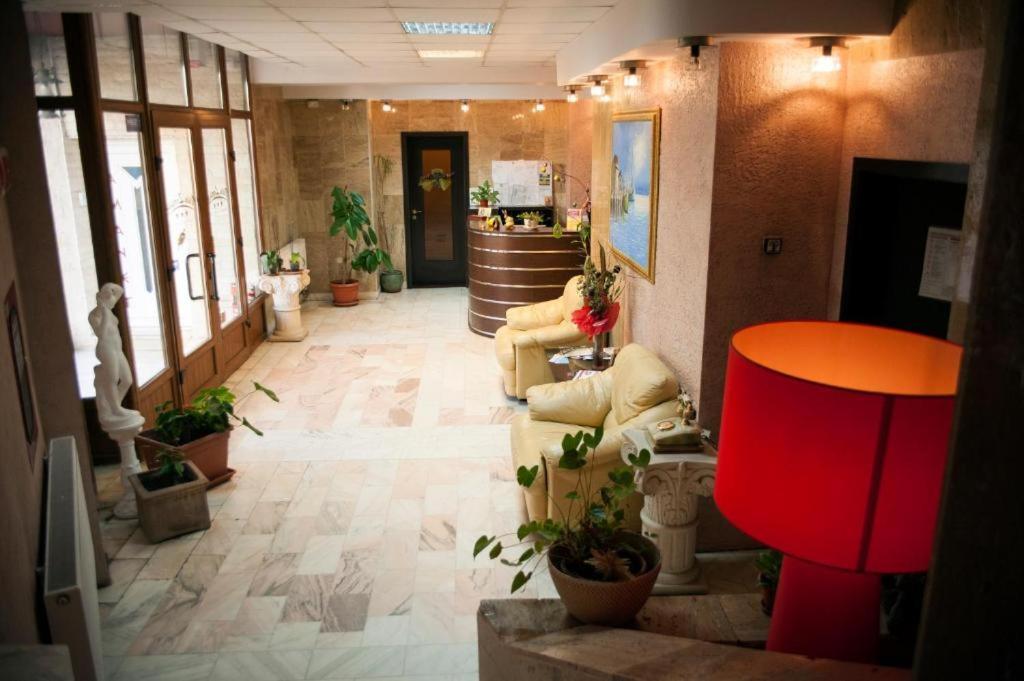 Hotel Decentria Timişoara Exterior foto